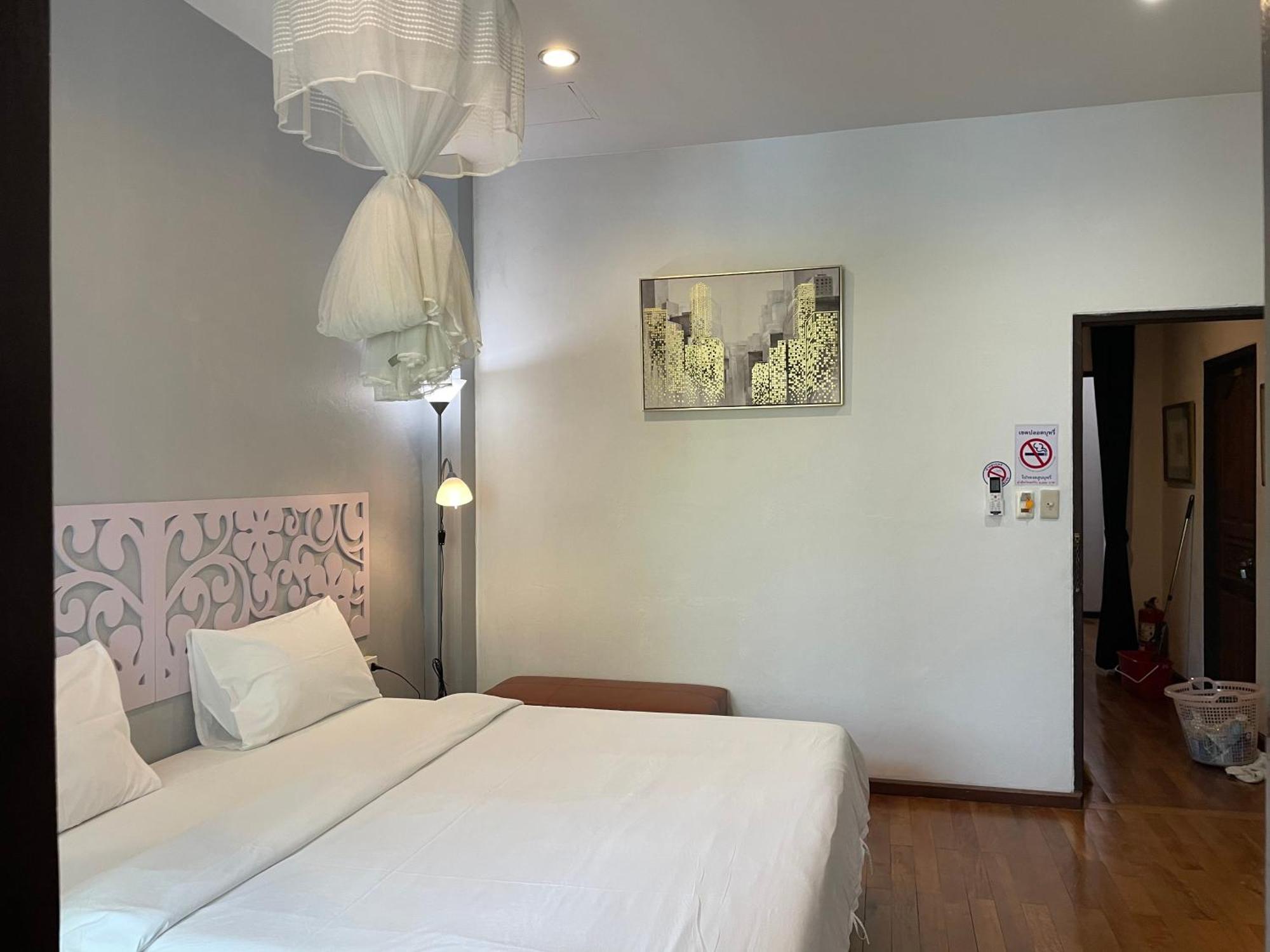 Nawaporn Place Phuket Dış mekan fotoğraf